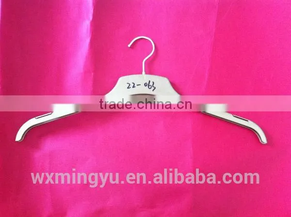 plastic hanger with iron hook
