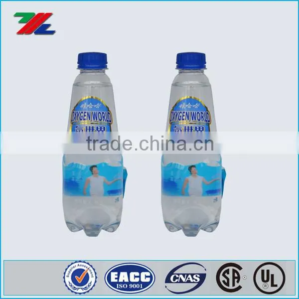 2016 Roll Waterproof Plastic Water Self Adhesive Custom Bottle Label