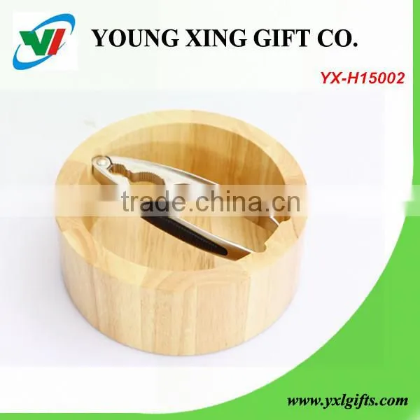 high quality wooden mental nut cracker machine