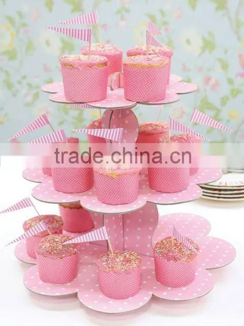 pupular cardboard cupcake stand