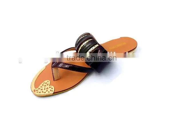 fashion design comfortable lady fancy flat slipper flip flop with button
