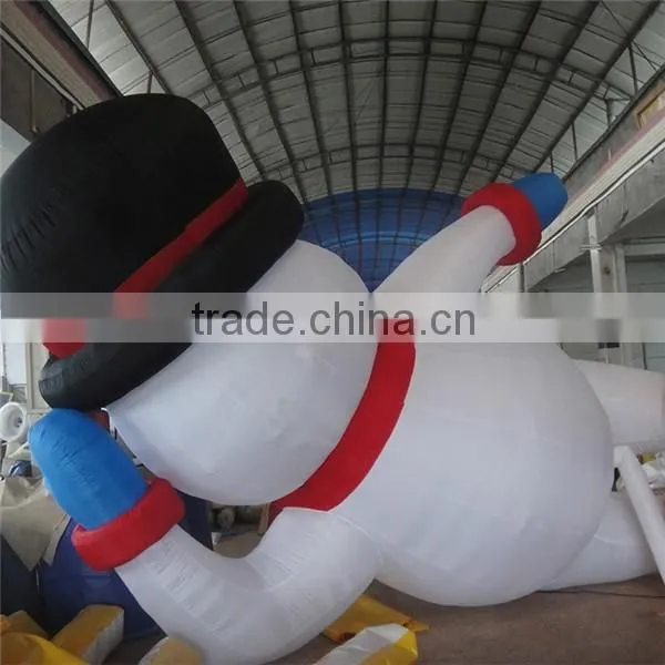 Customized inflatable lying snowman funny giant snowman balloon for decoration