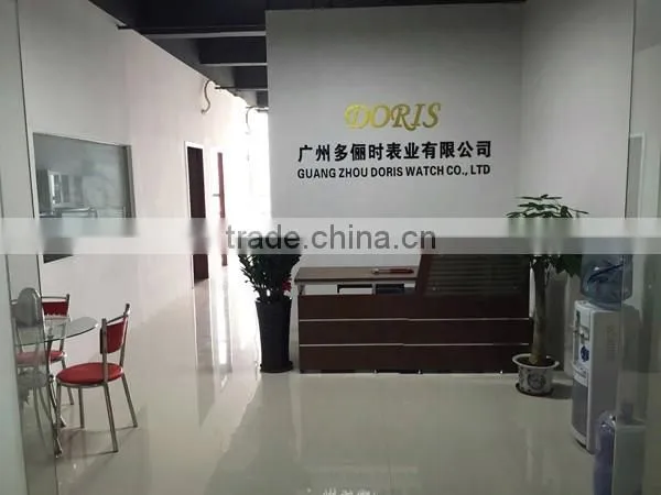 Quartz Watches Japan Movt Watch With Stone Chain Strap OEM services