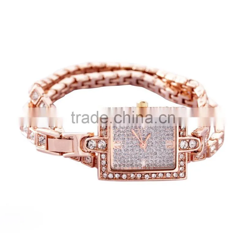 Women Watches Vogue Vintage Hand Quartz Fashion Bracelet Lady Watch