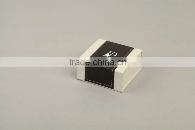 Handmade Jewelry Cardboard Box With Hot Stamping Fashion Designed