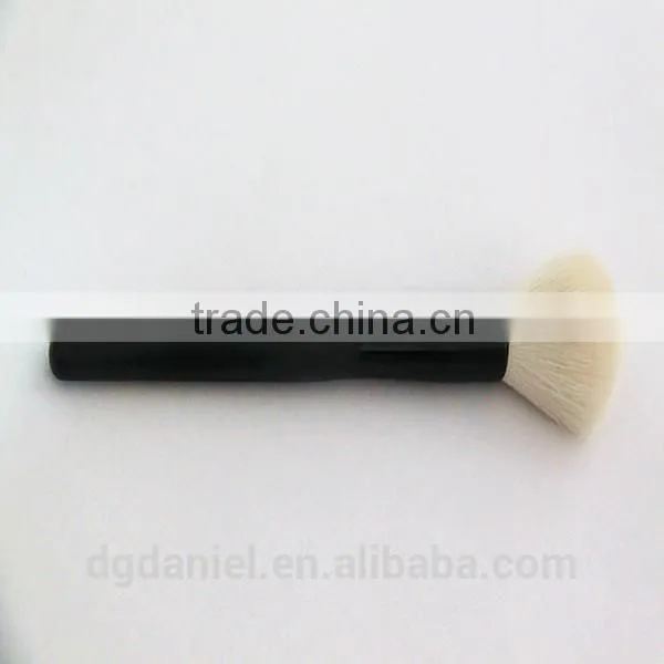 Single Black Blush Brush White Goat hair Makeup Brush