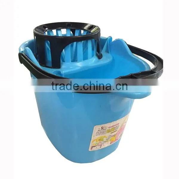Squeeze Mop Bucket Plastic Wringer Mop Bucket