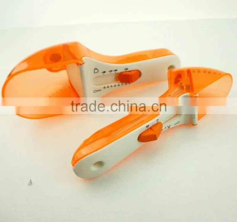 47061 Magnet Adjustable Plastic Kitchen Measuring Spoon