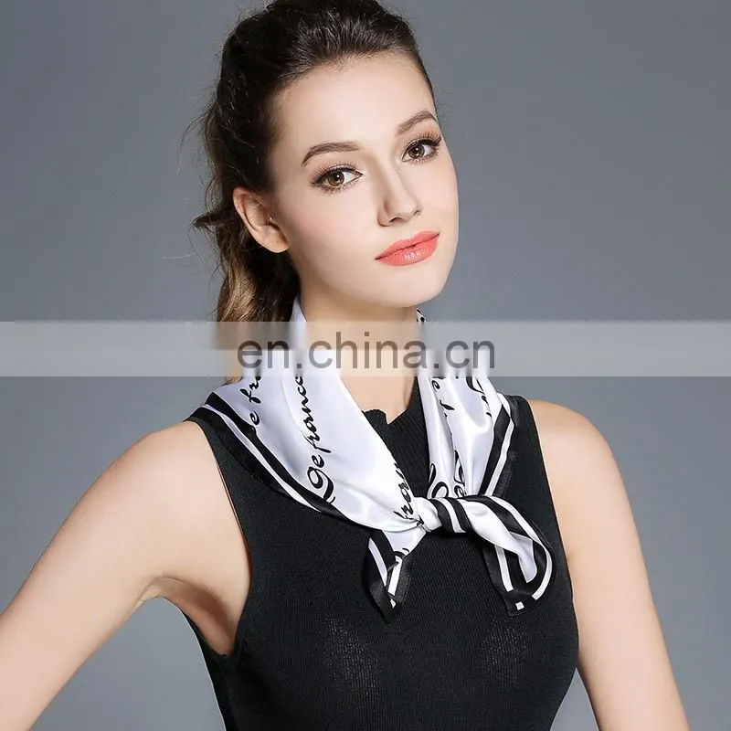 2017 New black and white silk scarf for women neckerchief print silk scarf