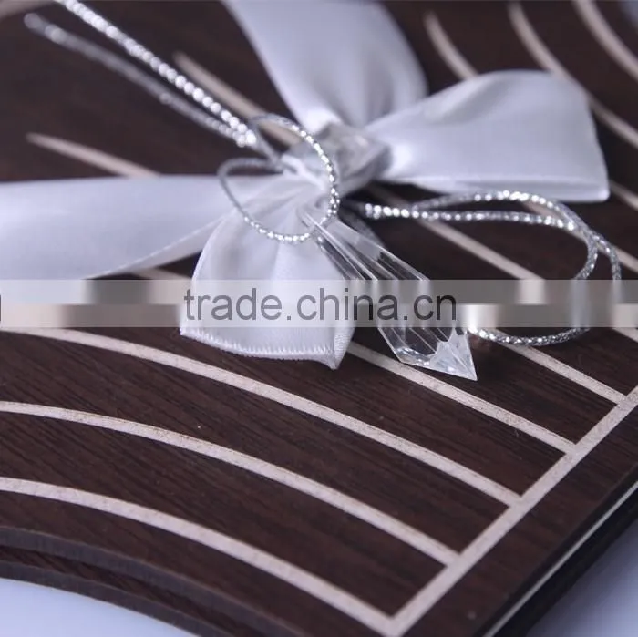 Hot Sale Creative Scallop Shape Wedding Invitation Cards Models