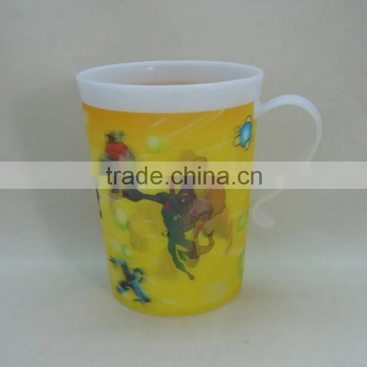 superior design BPA Free pp plastic coffee mug with a handle, colorful painting