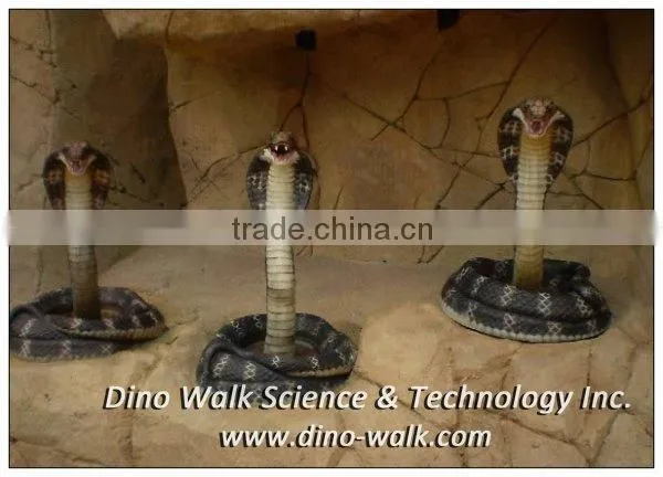Animatronic animal emulationcobra 2 meters long