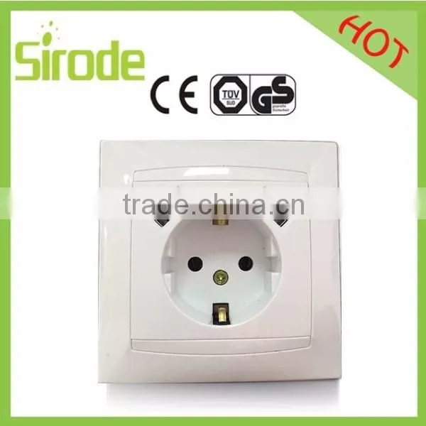 High Quality 2 Gang Double European Power Wall Plate Socket Outlets With mobile phone charger 2 USB Ports