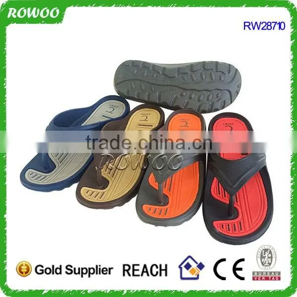Comportable Footbed Cool Looking Style Slipper Men's Rubber Sandal Slipper