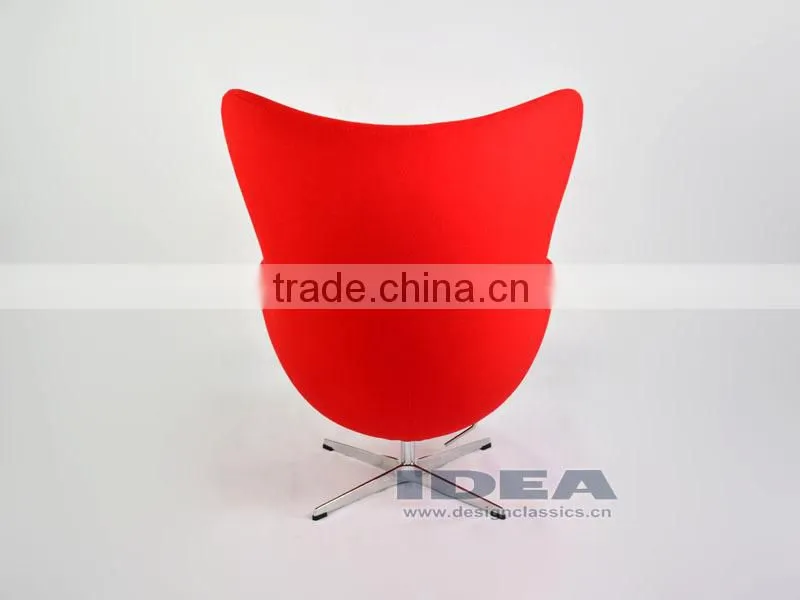 Replica Arne Jacobsen Egg chair - Red Wool Fabric - polished aluminum base