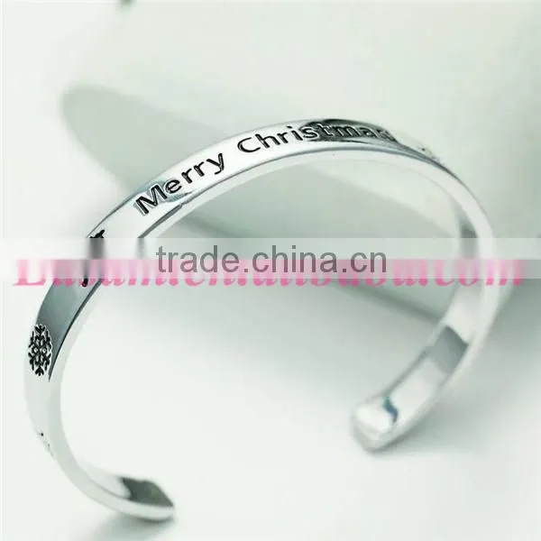 Vogue engraved metal christmas jewelry bracelet,silver plated christmas bracelet wholesale 2015