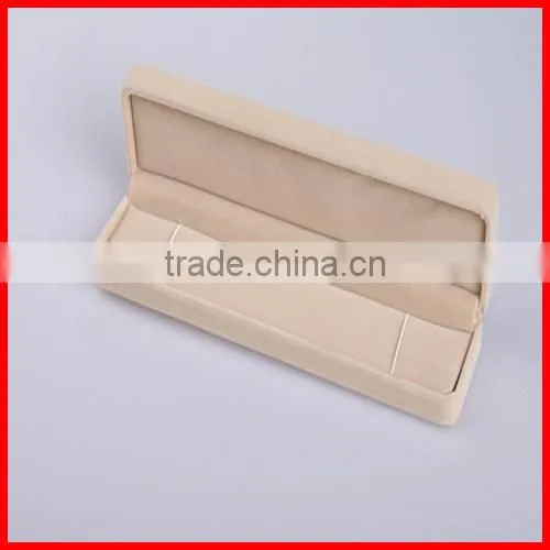 luxury elegant high quality Custom logo printed jewerly box with wool mat