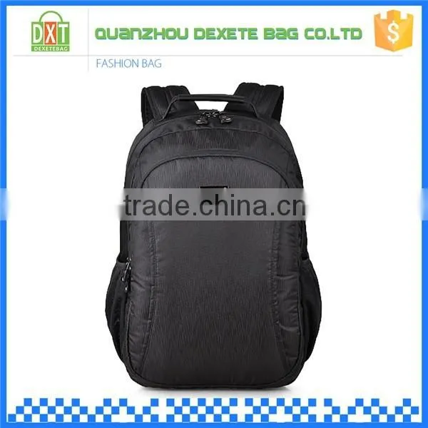 2016 New design large capacity waterproof polyester black backpack travel