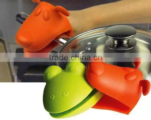 2013 hot sell dog shapped hot pot holder