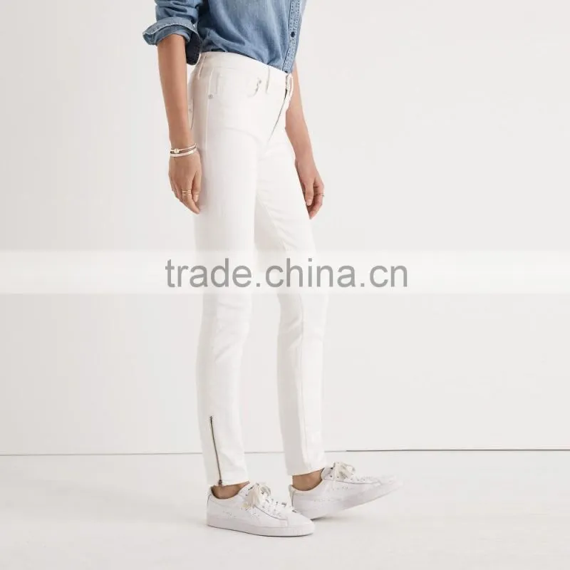 Special Latest Design Jeans Pants for Girl White Color