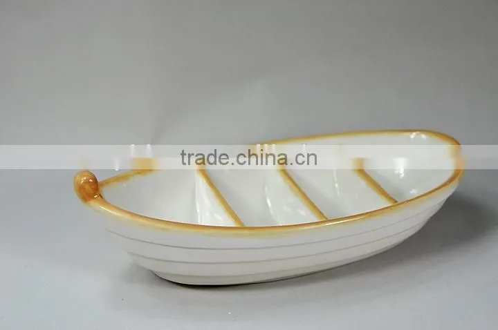 Christmas Decor Plates With Lovely Printing