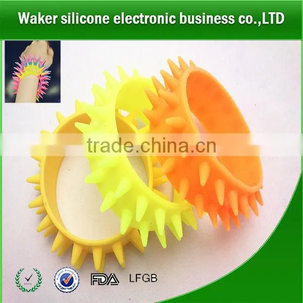 bio energy cheap silicon wristband / debossed silicone wristband