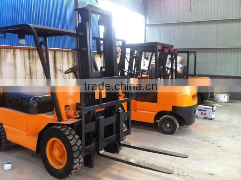 Diesel Forklift With Wood Grasping Fork / Wheatgrass Fork /Container Fork Stone Fork