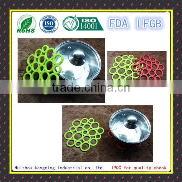 Safety durable silicone hot pad plate for pot