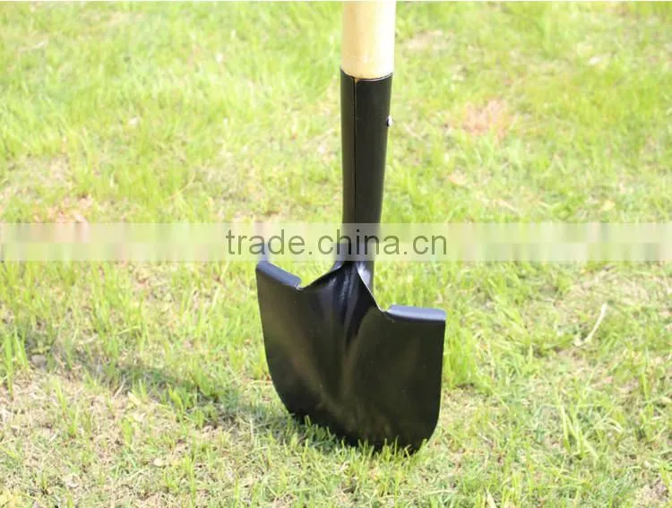 Round Point True American D Shaped garden tools shovel