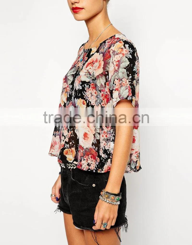 Glamorous Petite Floral Print Crop Boxy Tee