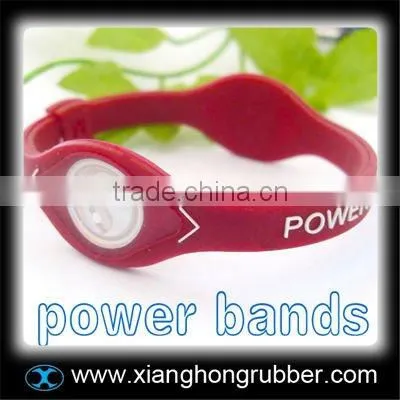 lovely silicone wristband with cartoon pendants