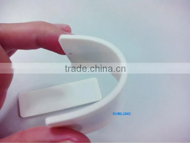 Washable RFID Laundry Tag Slim Flexible UHF 860-960MHz Alien H3 96bit Silicone Waterproof Recyclable