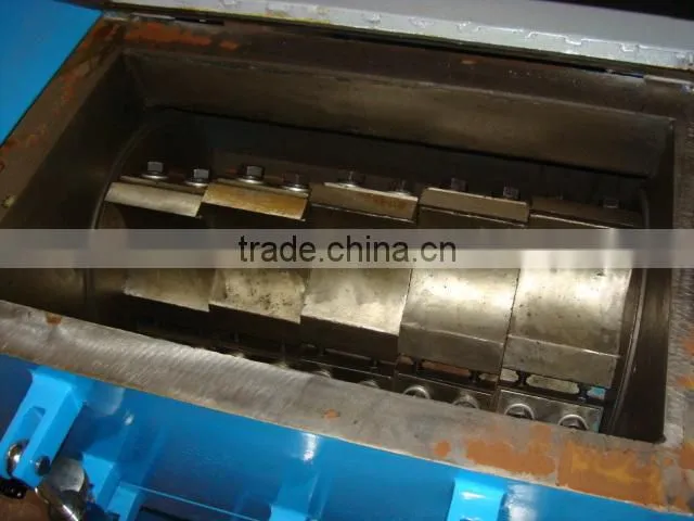 ZHANGJIAGANG made High Quality PPR/PE pipe crushing/breaking machine for sale