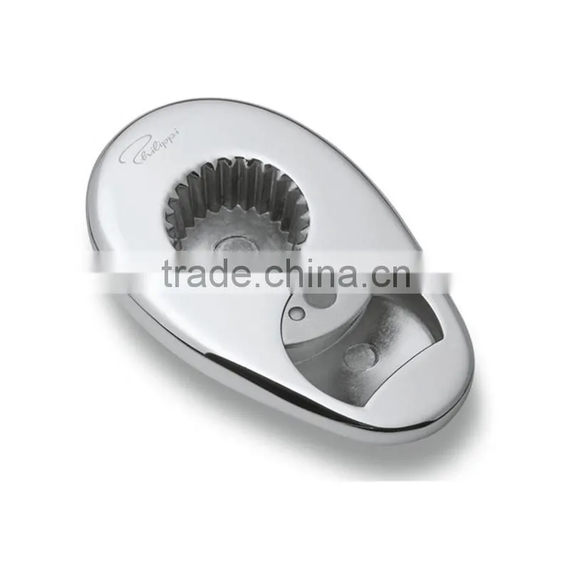 2015 New Design Mini Bar Wall Mount Bottle Opener