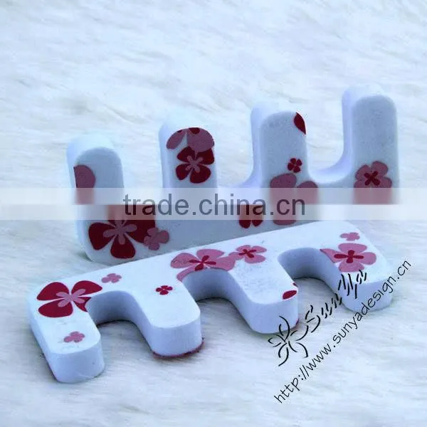 Foam toe separators
