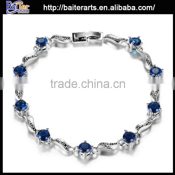Custom Color Heart Shape Crystal Bangle Bracelet Cheap Pave Crystal Bracelet Wholesale
