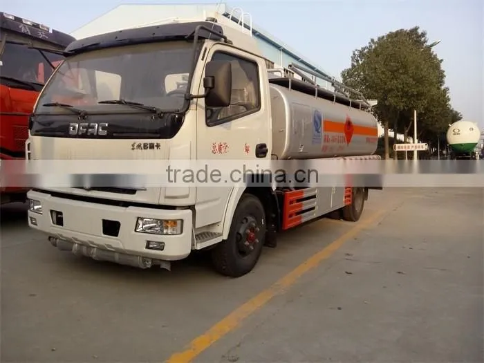 new model good price Dongfeng TIANJIN 12000L oil transport tank truck