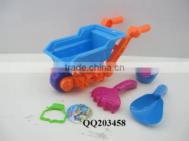 Plastic toy sand beach play set
