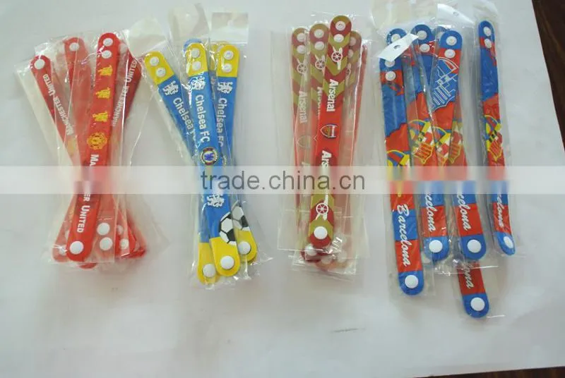 2014 silicone world cup wristband with hologram