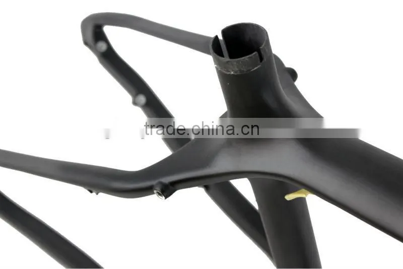 Chinese Carbon Bike Frame Super Light Fat Tre Bikes 26er Carbon Fat Bike