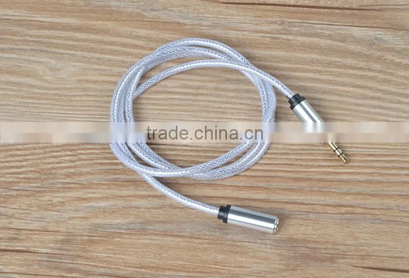 China Supplier FIsh Net Pattern 3.5mm Male to Female Stereo Audio Cable