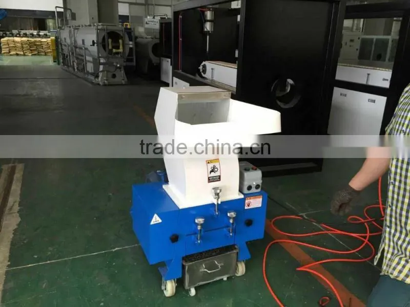 plastic bottle crusher / plastic crusher
