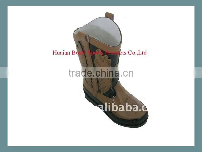 2013hot selling New style fashion kid gumboot