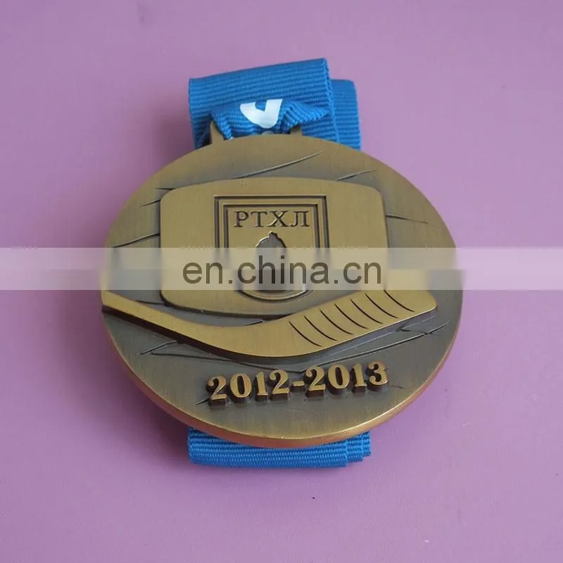 Russia feature air force souvenir memorial gifts gold plate soft enamel 3D metal medal with ribbon