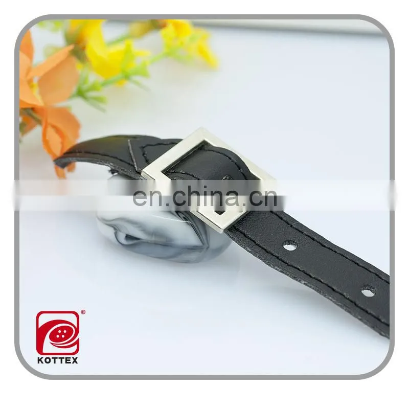Leather Toggle belt button with metal buckle