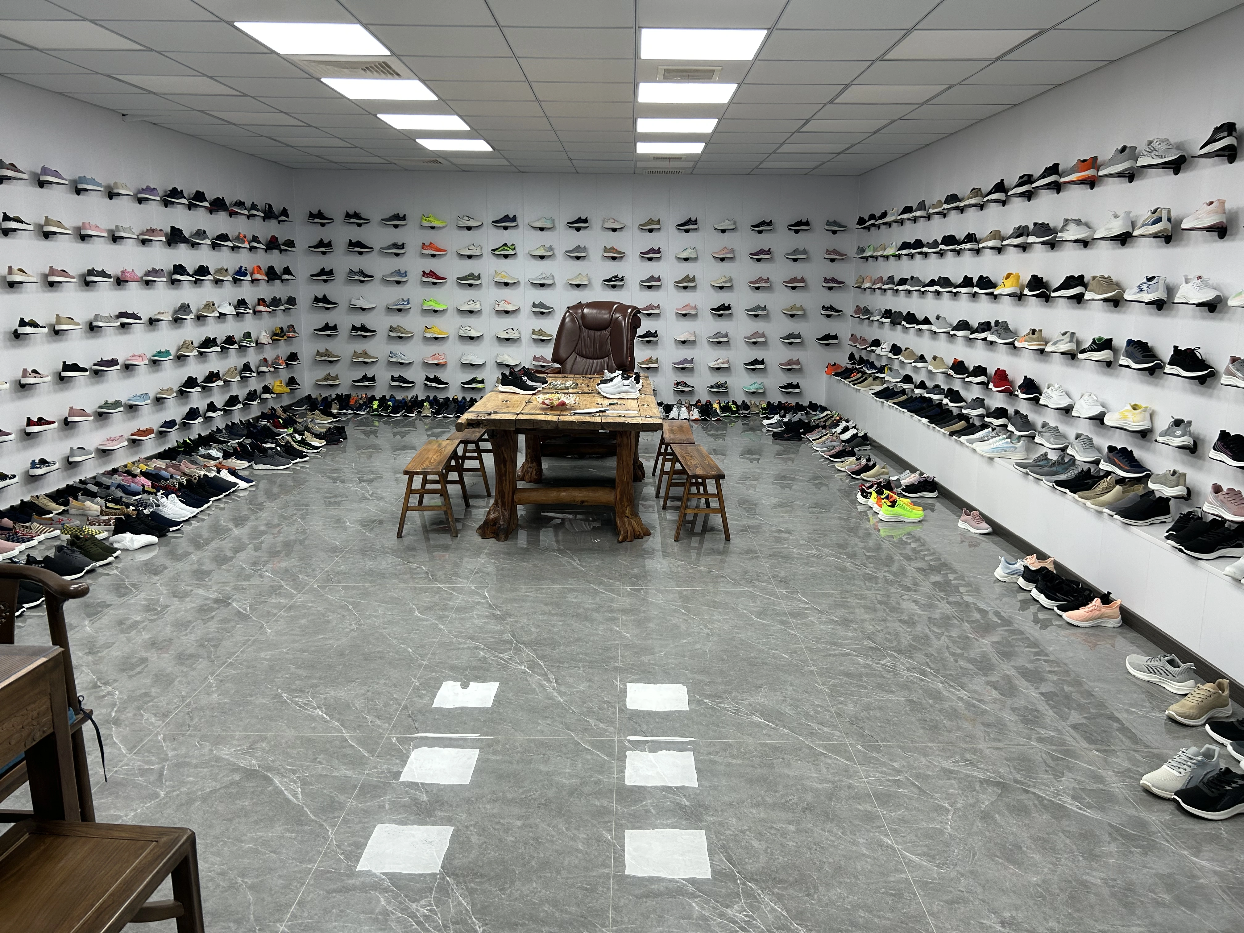 Luoyang Xinzhou Industrial Development Co., Ltd. company overview - view 1