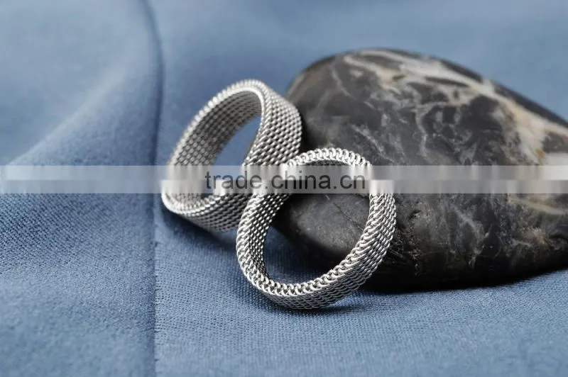 MOQ 3 pair cheap price guangzhou whosale jewelry silver couple rings for couple