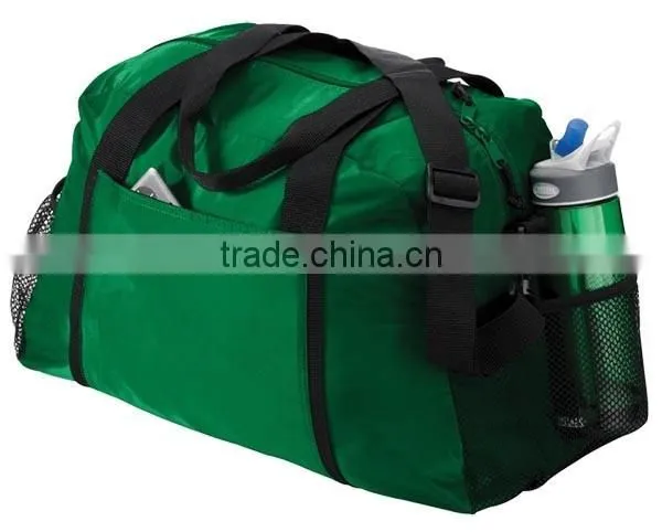 bulk travel bag with moveable shoulder strap, sports gym bag