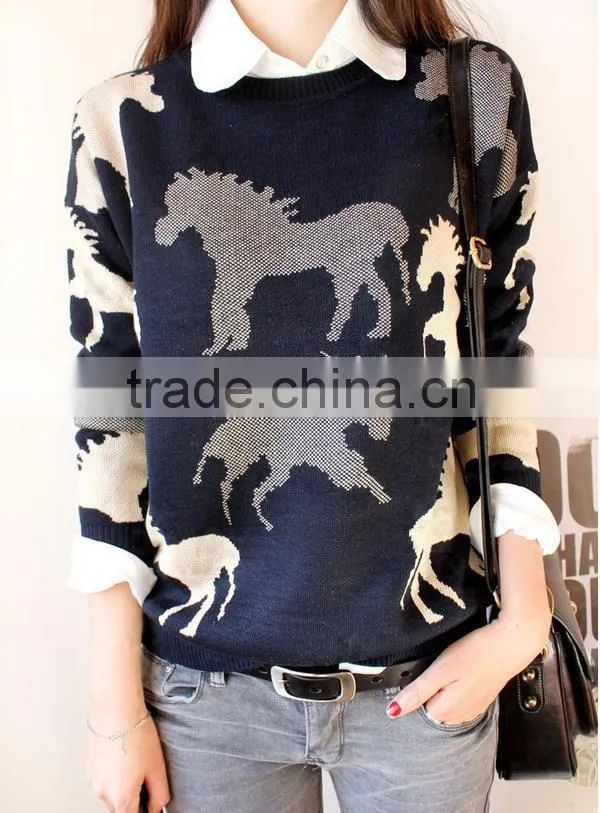 The pony pattern sets loose joker long-sleeved round collar knitting sweater