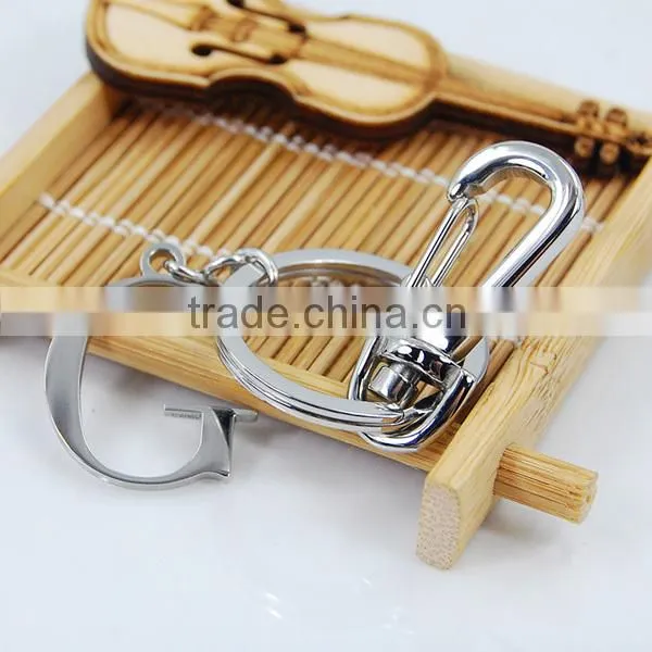 New design fashion Stainless steel accessory keychain and keyring with G